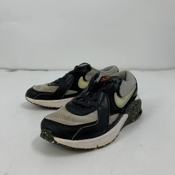 Nike Boys Air‎ Max Exceed CZ6364-001 Black White Lace Up Sneaker Size 13C - Picture 1 of 13